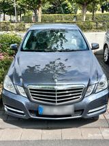Mercedes-Benz Mercedes E 350 4 MATIC - Mercedes-Benz E 350 aus 2010: 4matic