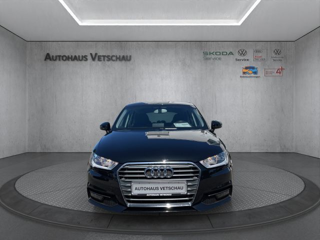 A1 Sportback 1.0 TFSI sport ultra Bluetooth Navi