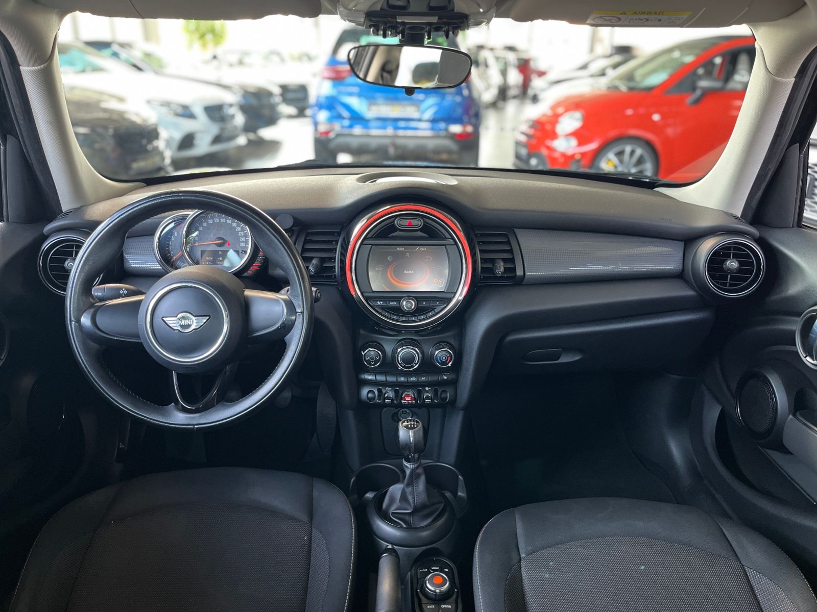 Fahrzeugabbildung MINI Cooper KLIMA PDC SHZ ALU