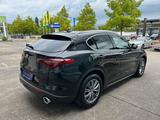 Alfa Romeo Stelvio Super Q4 TEILLEDER*RÜCKFAHRKAMERA*XENON - Alfa Romeo Stelvio aus 2021