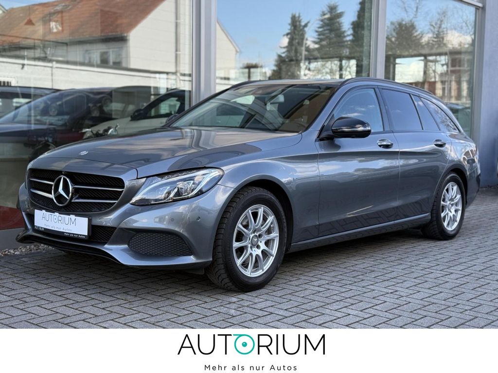 Image of Mercedes-Benz C 200