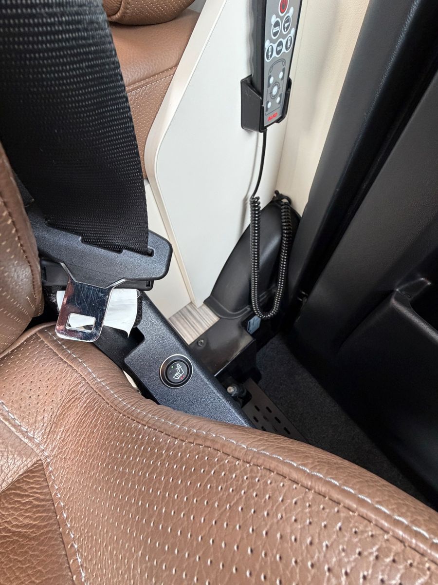 Fahrzeugabbildung Bürstner Elegance I 920 G