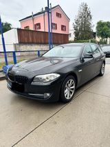 BMW 520d Touring -Sehr guter Zustand TÜV bis 04/27 - BMW 520 aus 2010: Kombi, 520d