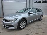 Volkswagen Passat Variant/LED/Navi/AHK schwenkbar/ACC/Lane - Volkswagen Passat aus 2022