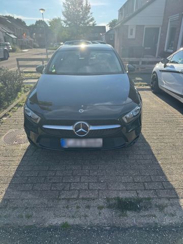 MERCEDES-BENZ Mercedes Benz A180 Automatik- Top zustand