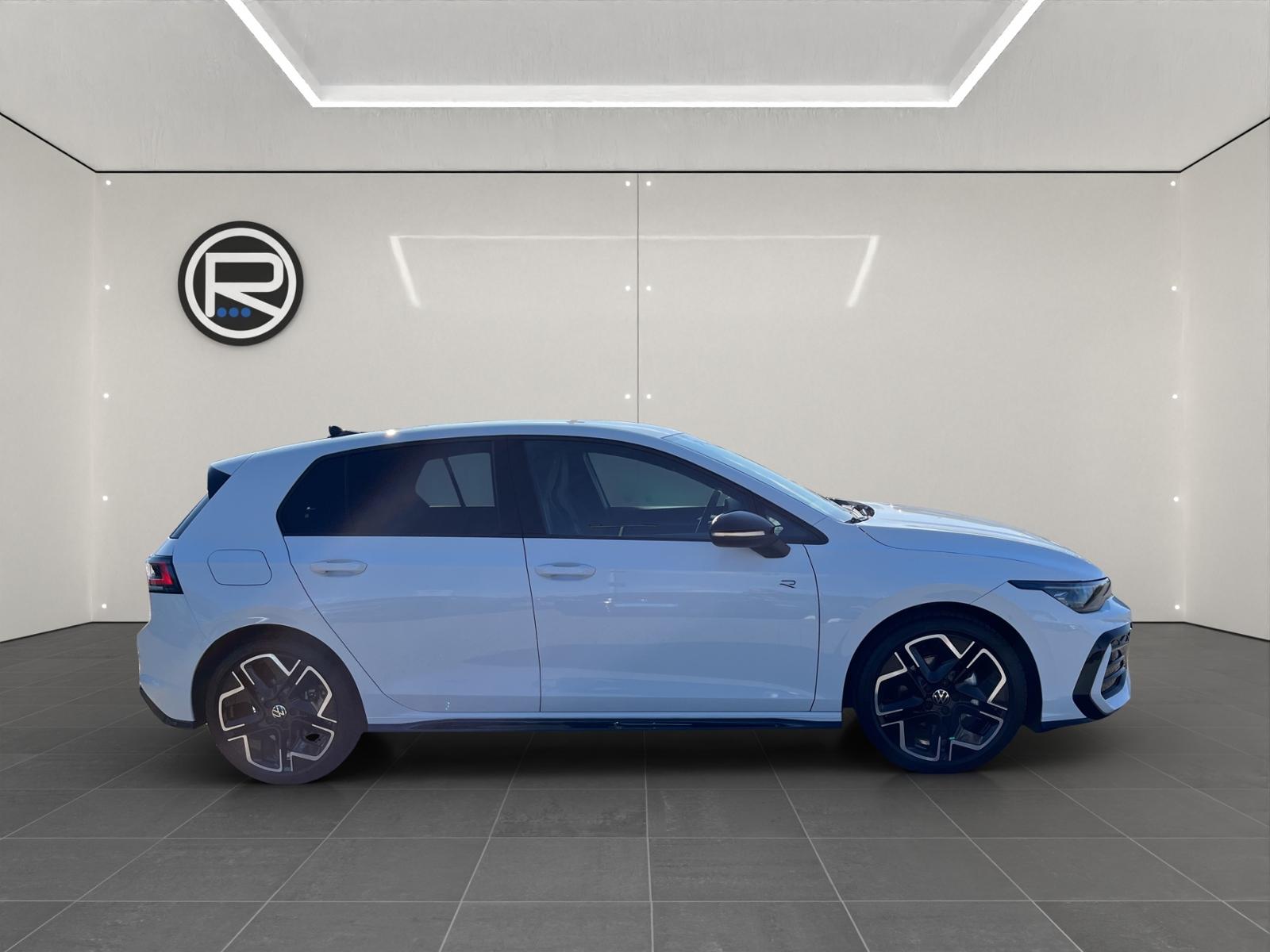 Volkswagen Golf VIII 1.5 eTSI OPF, R-Line, DSG, миниатюра 4