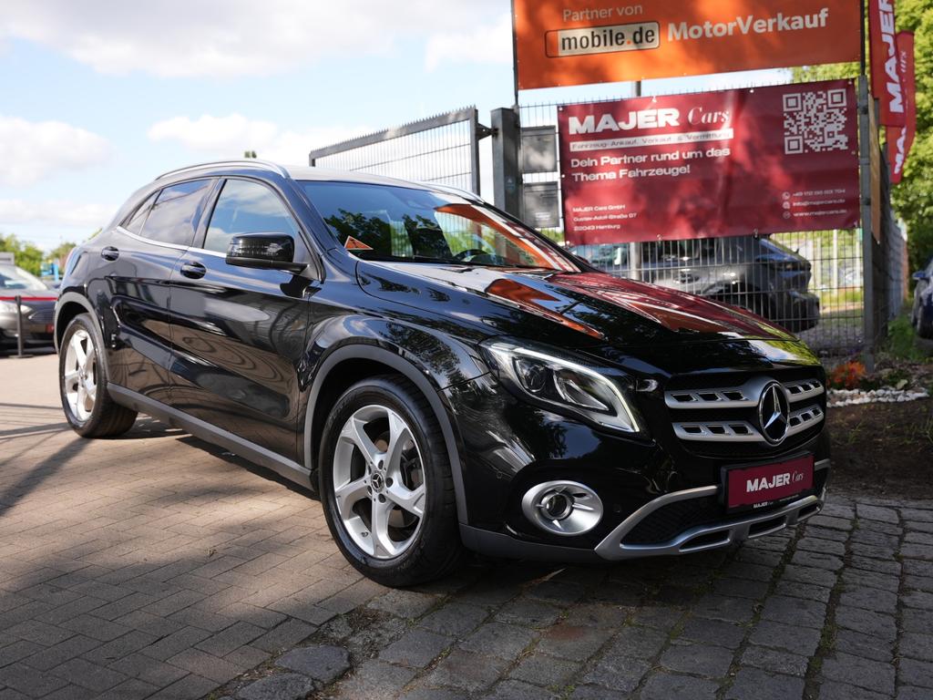 Mercedes-Benz GLA 220