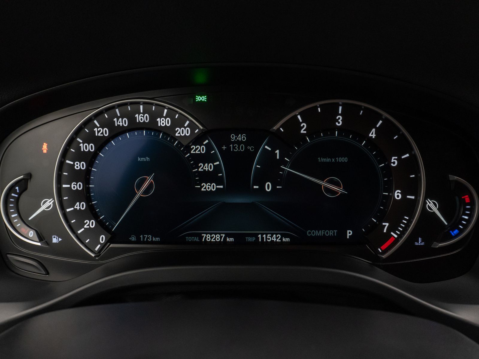 Fahrzeugabbildung BMW X4 xD20i M Sport X Kamera HiFi NaviPro Alarm