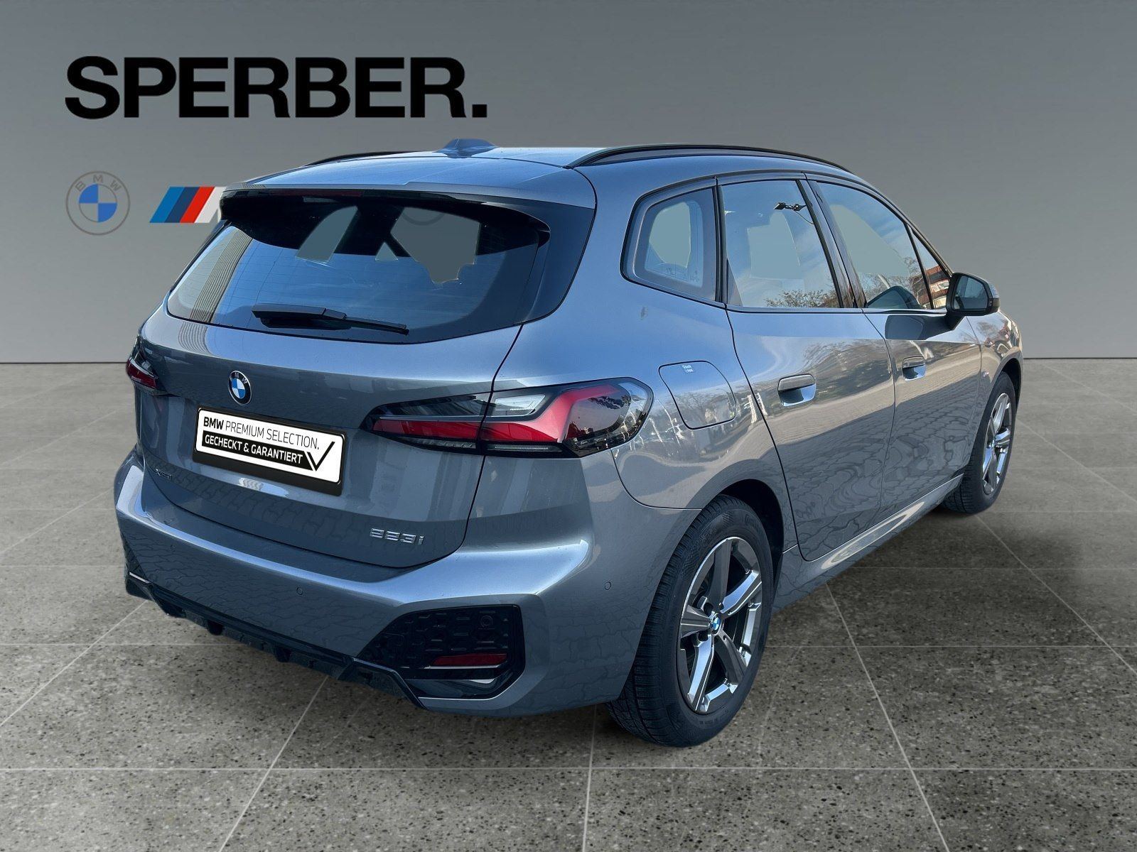BMW 223 Active Tourer - Bild 5