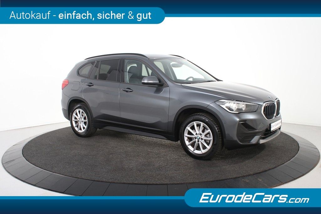 BMW X1 sDrive18i *1.Hand*Navi*Kamera*EHK* foto 24