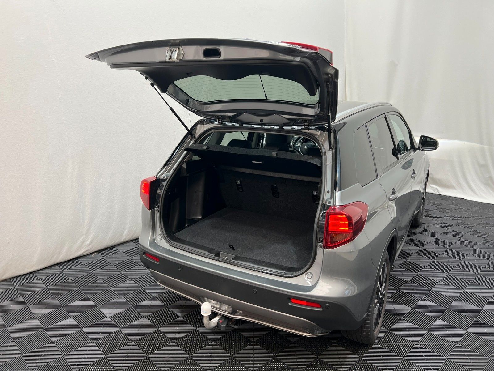 Fahrzeugabbildung Suzuki Vitara Comfort + / Pano. / LED / Allgrip