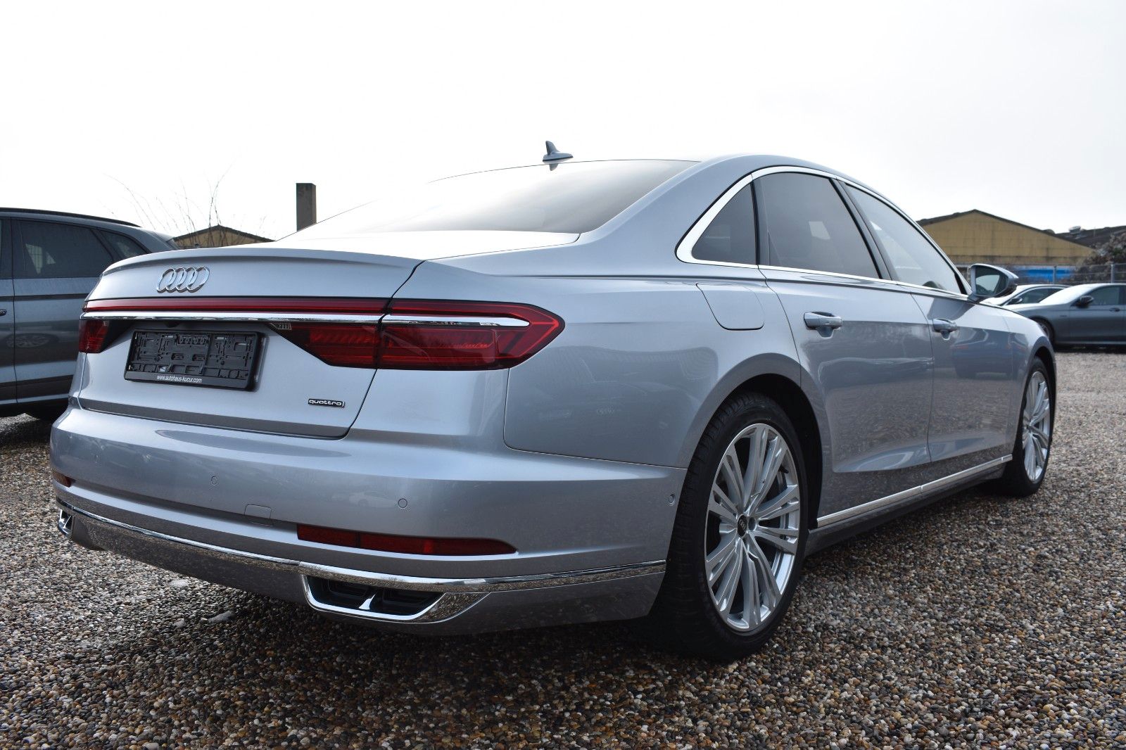 Fahrzeugabbildung Audi A8 55 TFSI quattro Matrix Softc. Standh.1.Hand