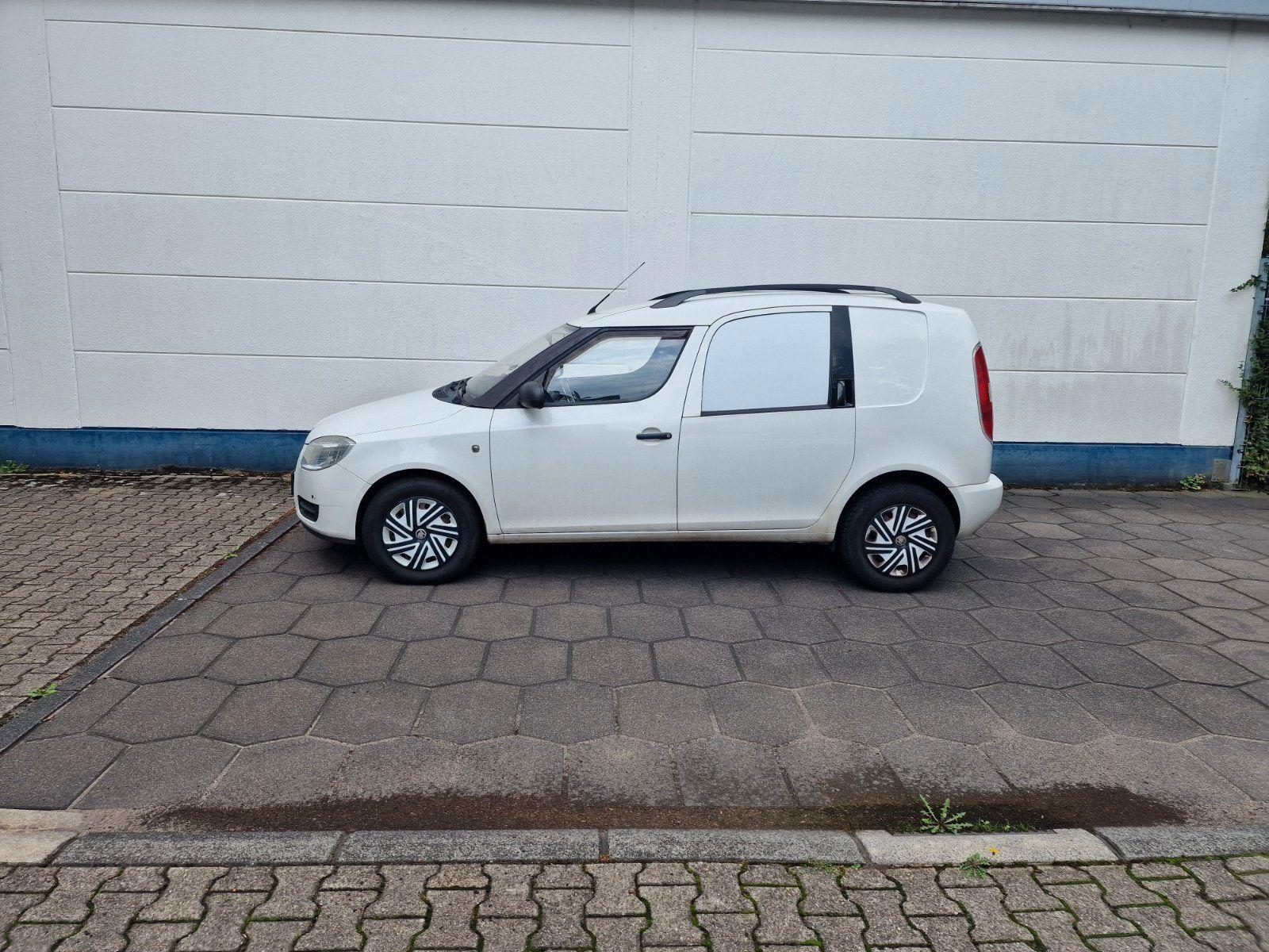Skoda Praktik