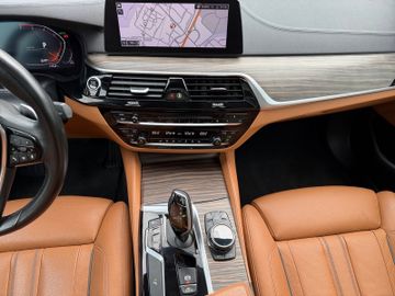 BMW 530 - 11