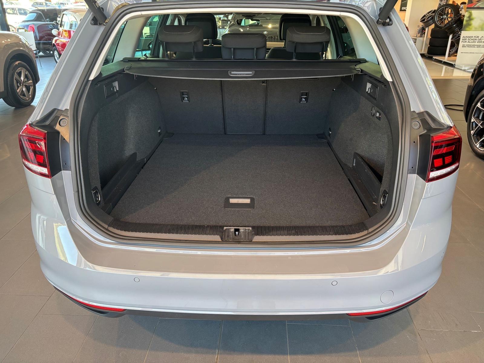 Volkswagen Passat Business DAB RFK Parkassistent, миниатюра 24