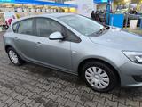 Opel Astra 1.4 ECOTEC 74kW Selection Selection - Opel Astra: Ecotec