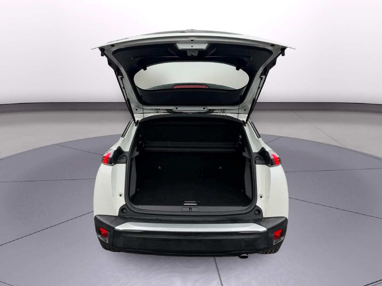 Peugeot 2008 Allure 1.5 BlueHDi Kamera/3-D Cockpit