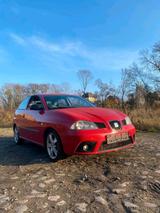 Seat seat Ibiza 1.4 - gebrauchte Seat Alhambra aus dem Jahr 2007