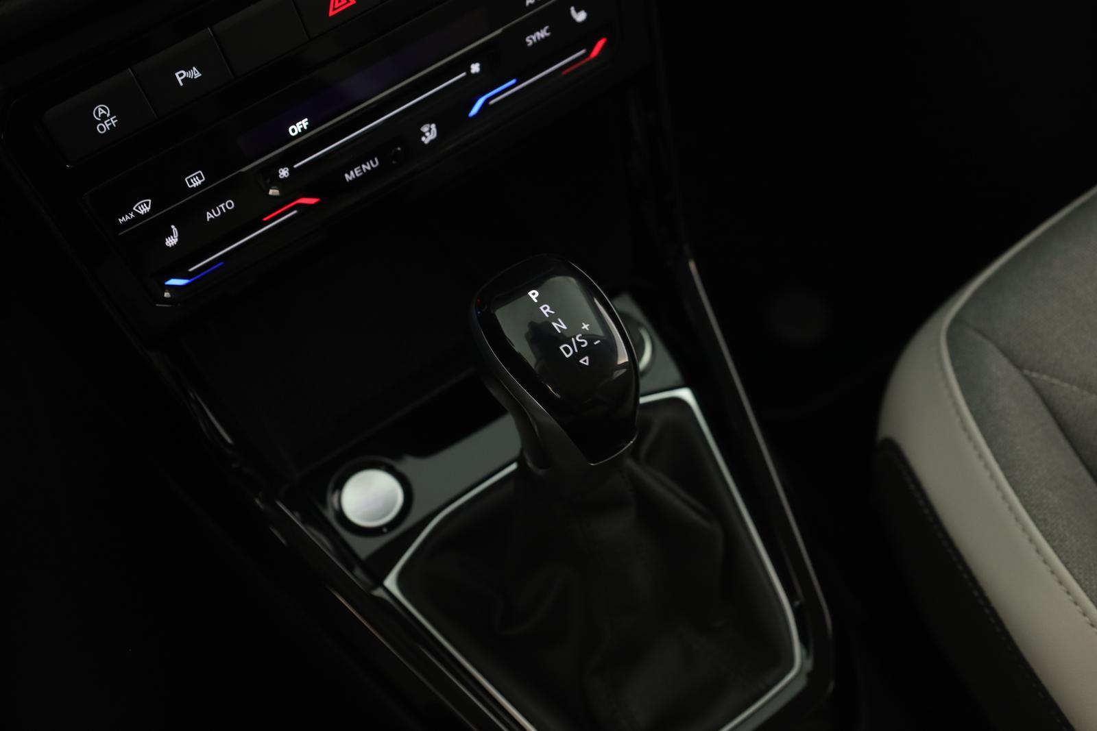 Volkswagen T-Cross 1.0 TSI DSG Style IQ Nav App ACC Kam 18", миниатюра 15