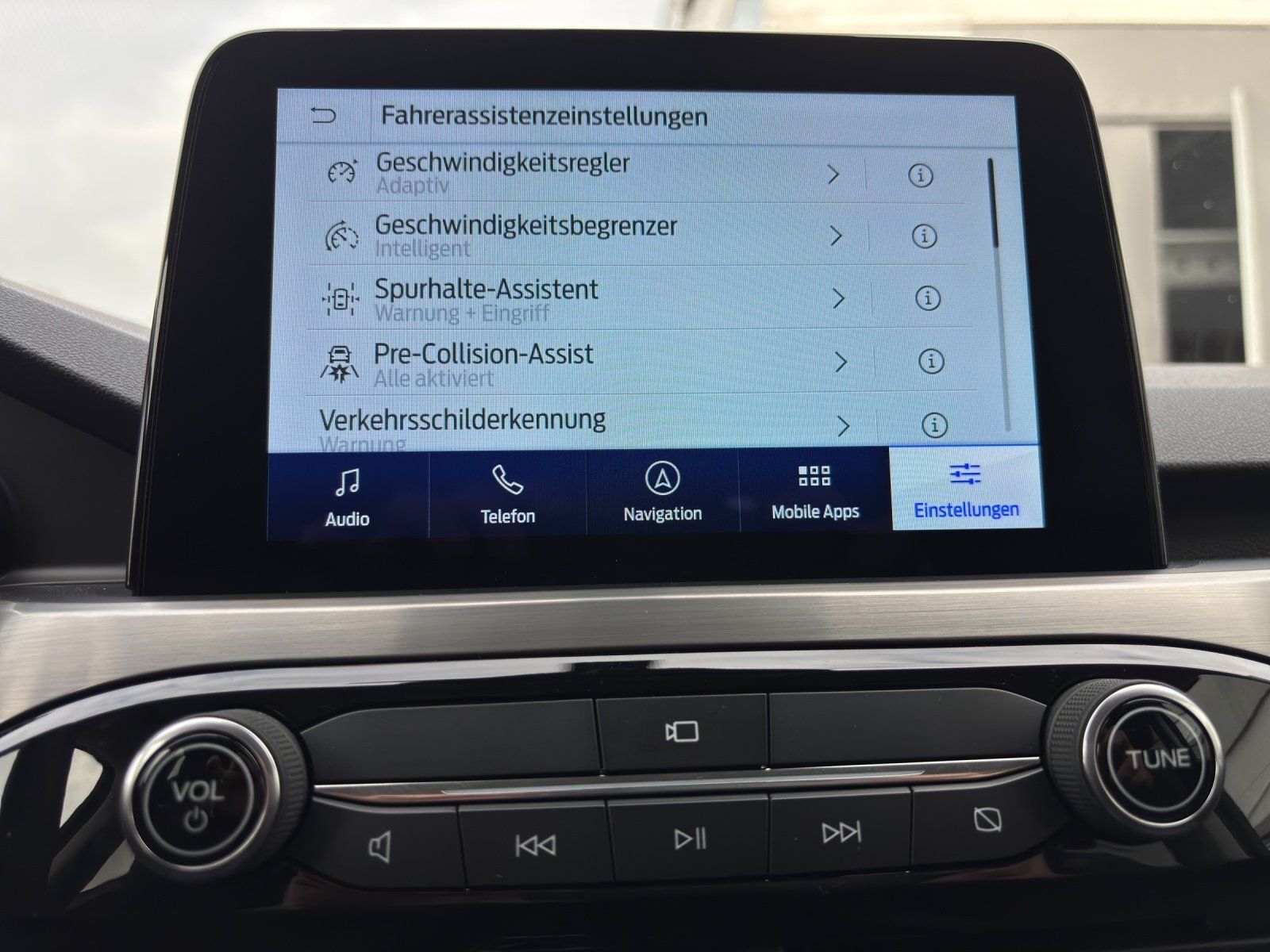 Fahrzeugabbildung Ford Kuga 2.5 Titanium X Aut./LED/ACC/KAMERA/NAVI/SHZ