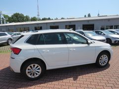 SKODA KAMIQ WHITE Ambition 1,0 TSI *LED+TEMP+SHZ+CAM* Bild 2
