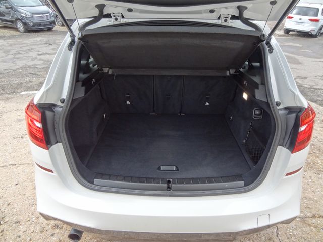 Fahrzeugabbildung BMW 218 Active Tourer/M-Paket/61TKM/1.Hd/PDC/