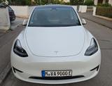 Tesla Model Y | RWD | HW4 | BYD | 6477 Km - Tesla Model Y in München