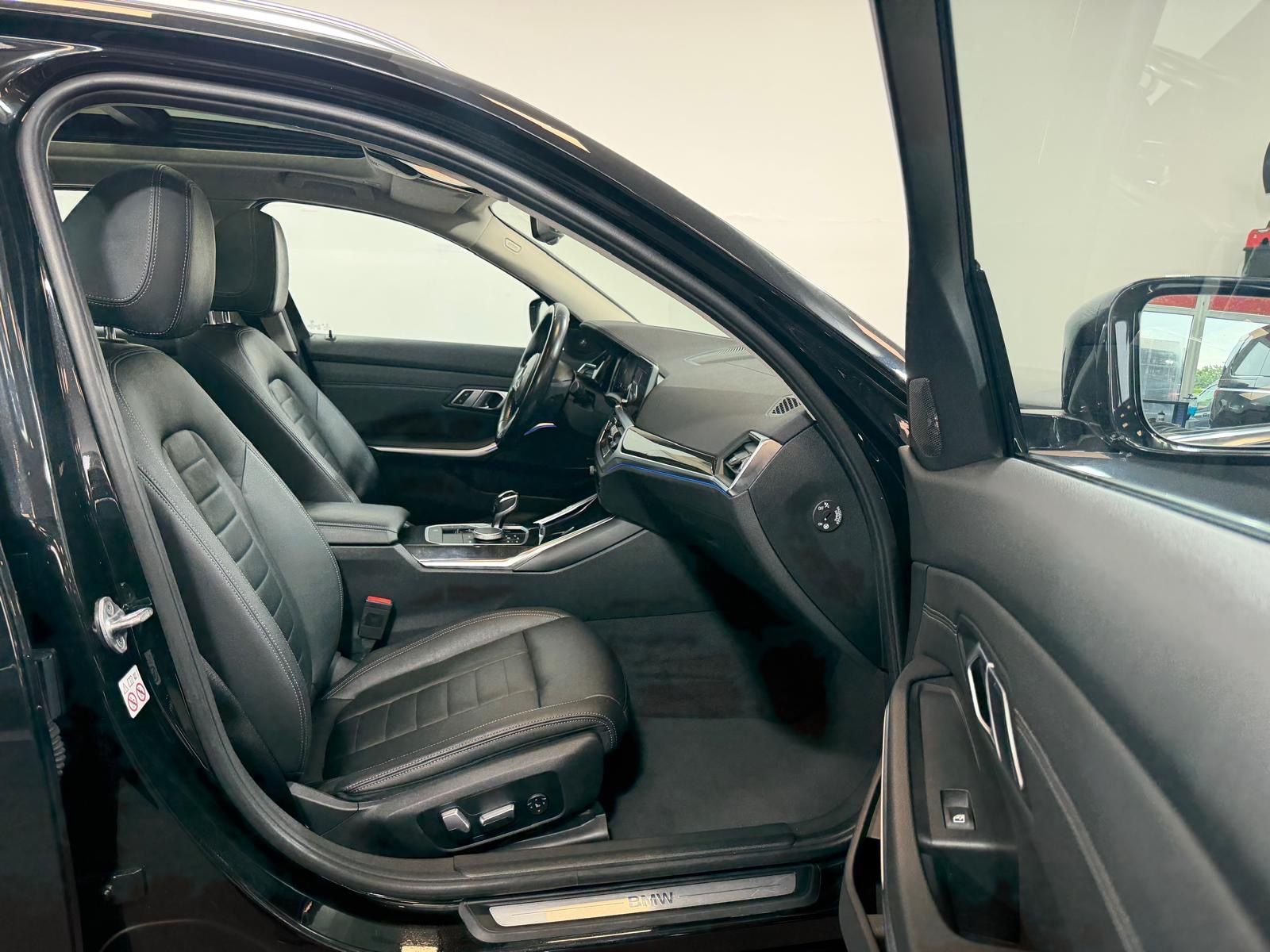 BMW 320 M d Luxury Line/Pano-Dach/LederPDC/ACC/PDC/ foto 12