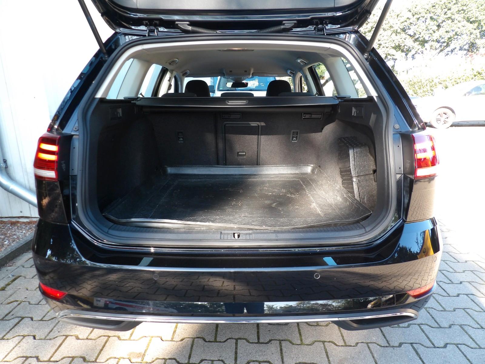 Volkswagen Golf VII Variant Comfortline Navi ACC Light Assi, миниатюра 11