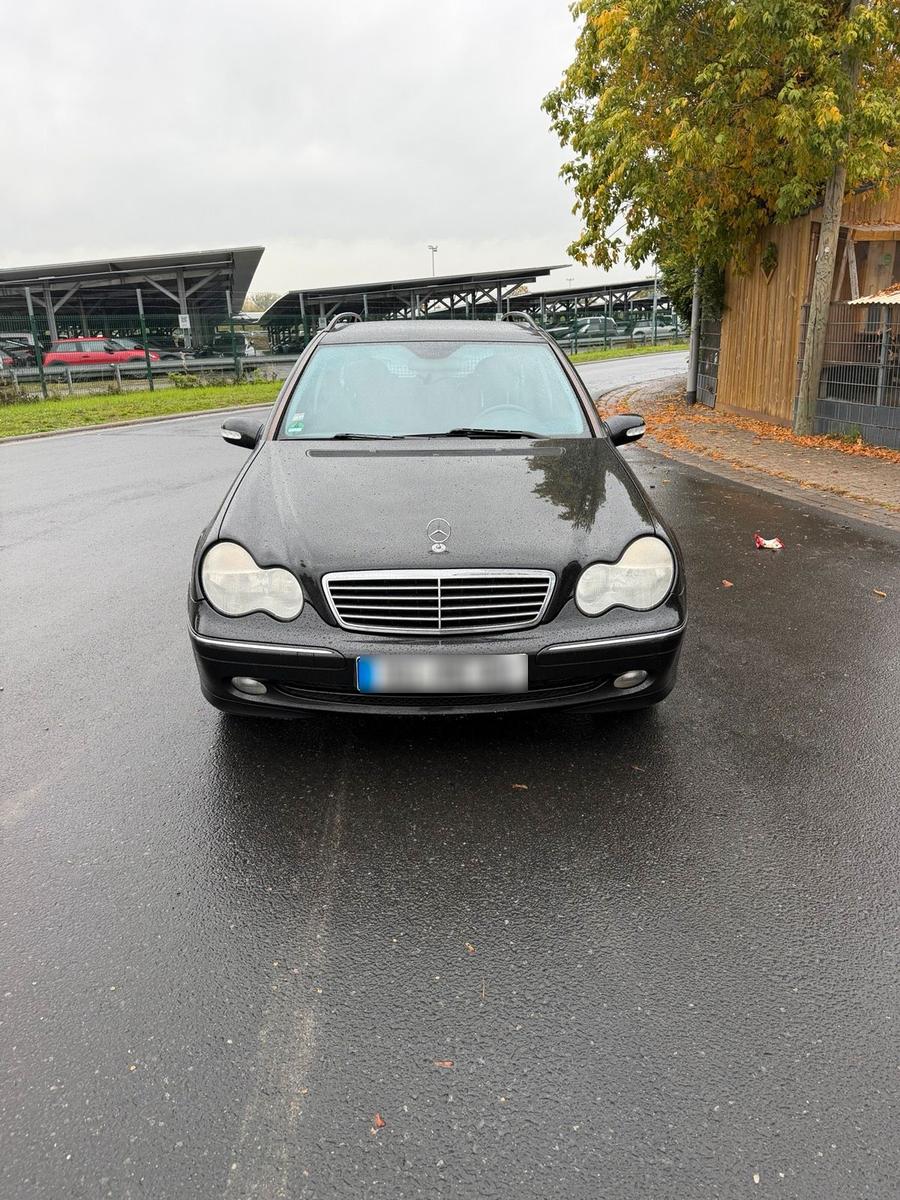Mercedes-Benz C 180
