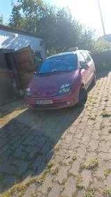 Renault megane scenic 1.6 16v - Renault Megane aus 2002: Kombi