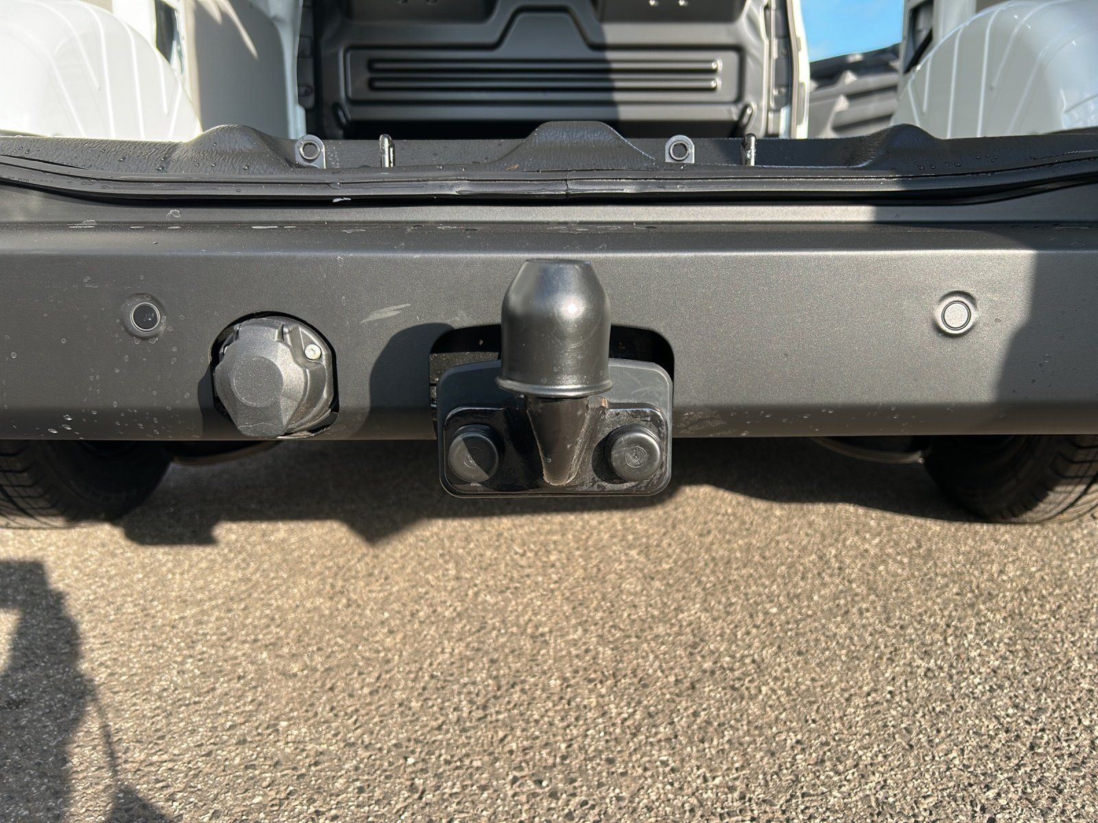 Fahrzeugabbildung Ford Transit Custom 280L1 AHK GJR LED Navi PDC