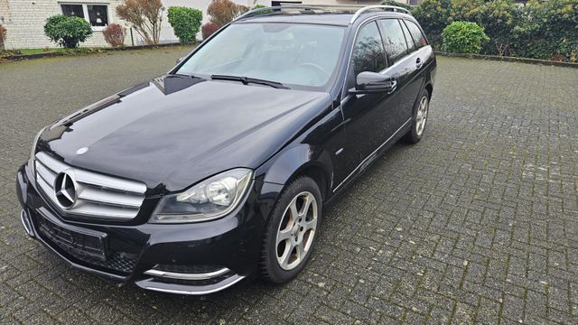 Mercedes-Benz C 220 C -Klasse T-Modell C 220 T CDI BlueEffi