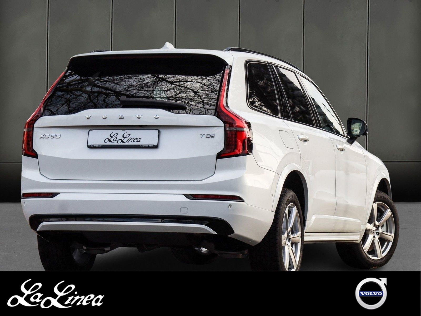 Volvo XC90 T8 Recharge AWD Ultra Dark Reskin NP: 105.9 imagem 2