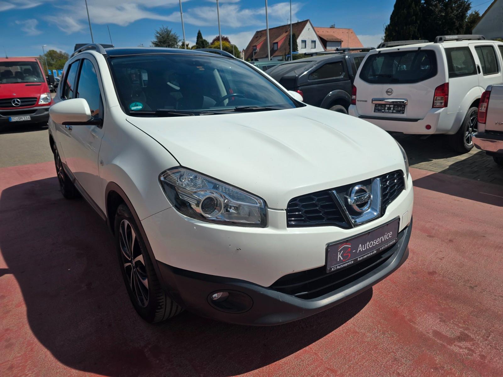 Nissan Qashqai +2 I-Way Panoramadach/Navi/AHK