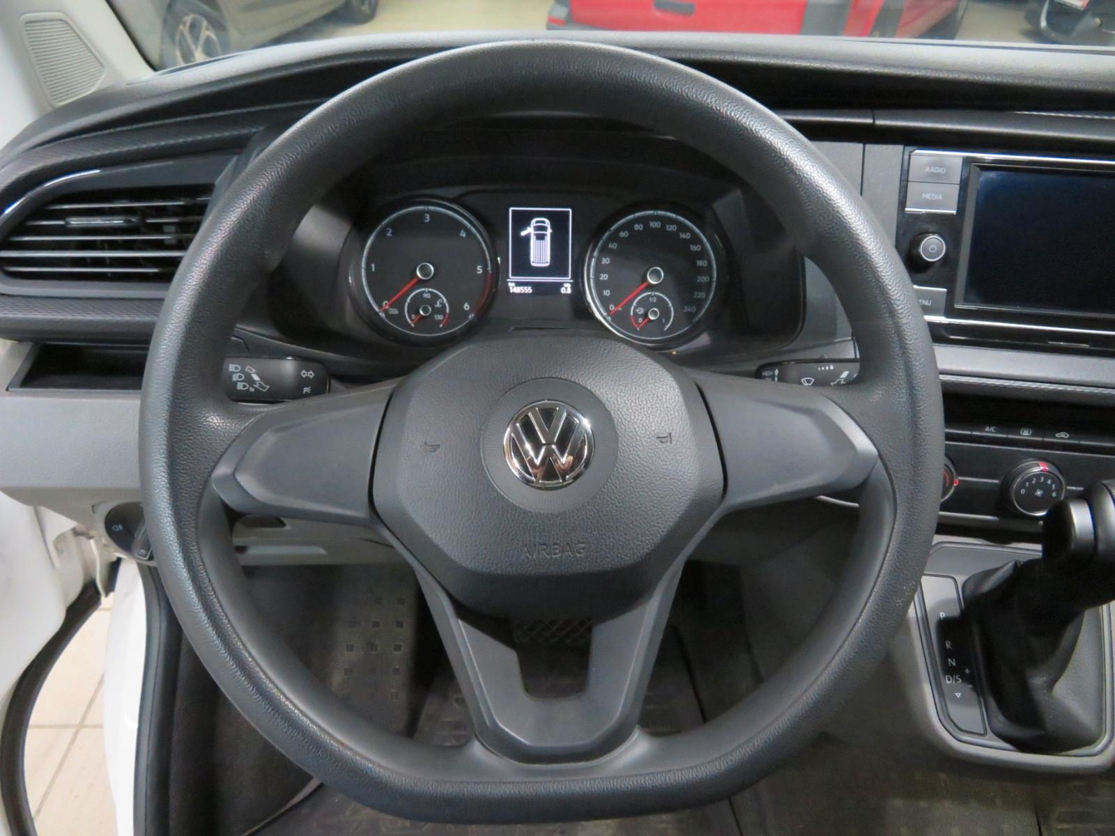 Volkswagen T6.1 Kasten 2.0 TDI Lang LR*LED*AHK*Sthzg*PDC*