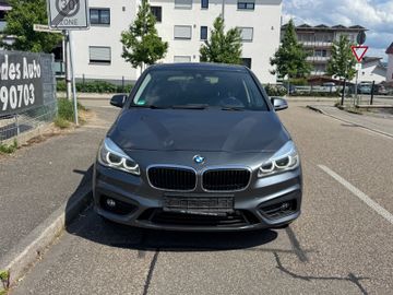BMW 218 - 1