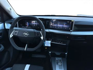Opel Frontera 1.2 GS Autom. Kam.+KeyLess+Navi+SHZ+PDC