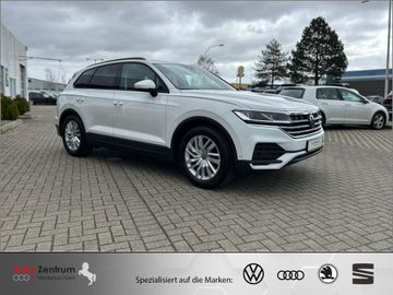 Volkswagen Touareg - 4