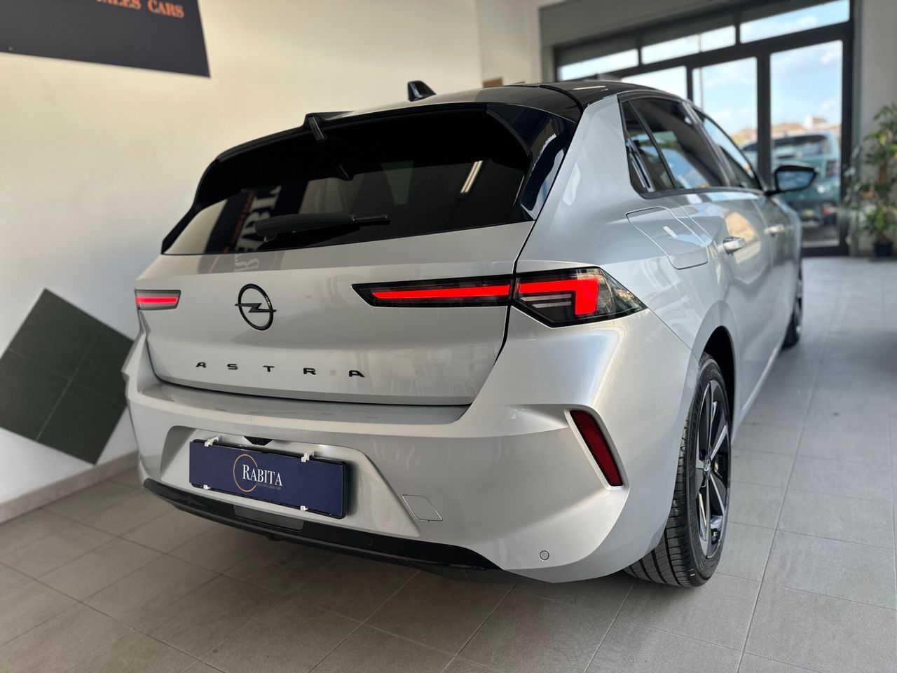 Other Opel Astra 1.2 Turbo 130 CV GS 04/2025 29.000 KM imagem 2