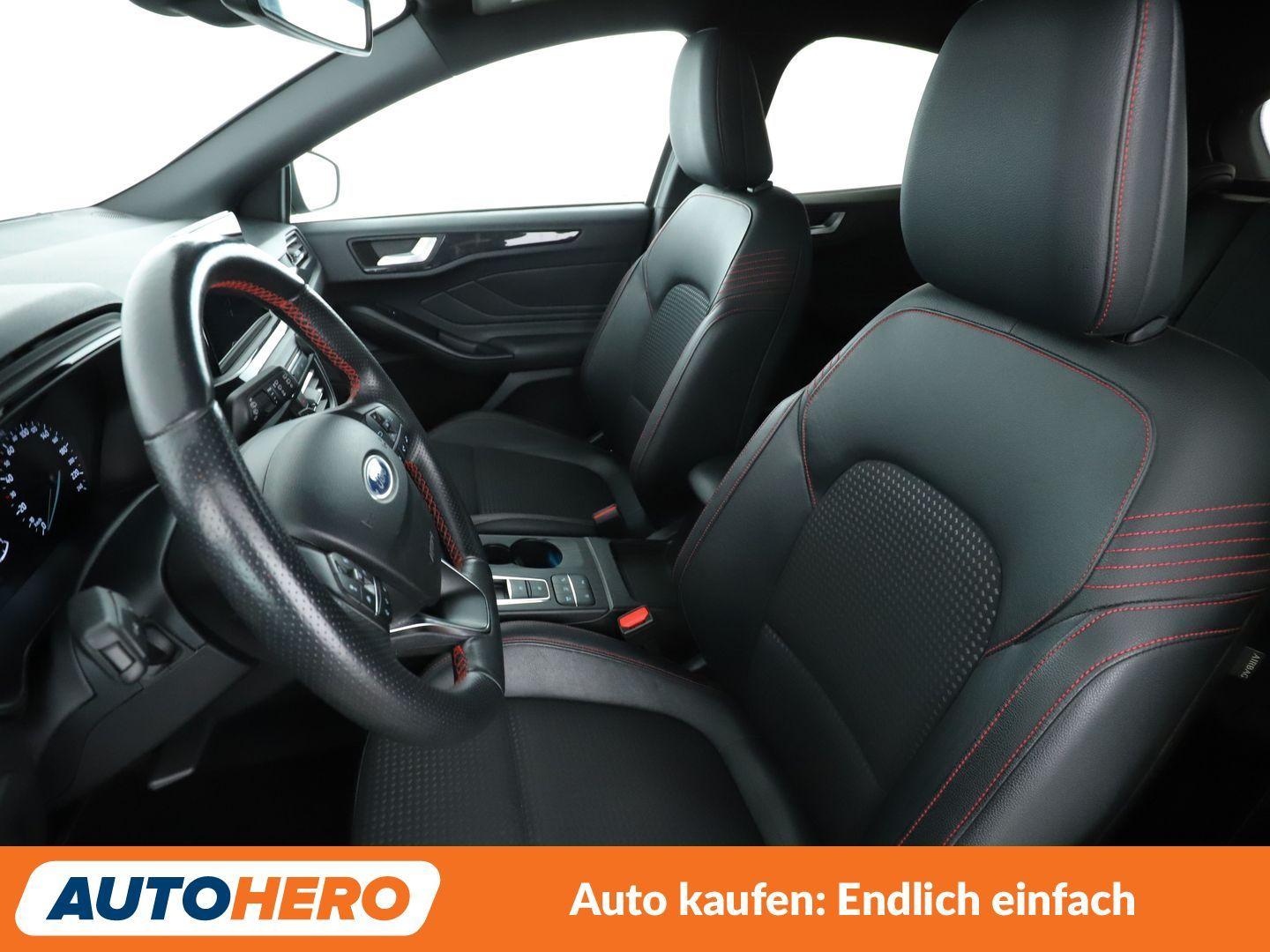 Ford Focus 1.5 EcoBoost ST-Line Aut.*NAVI*LED*ACC*