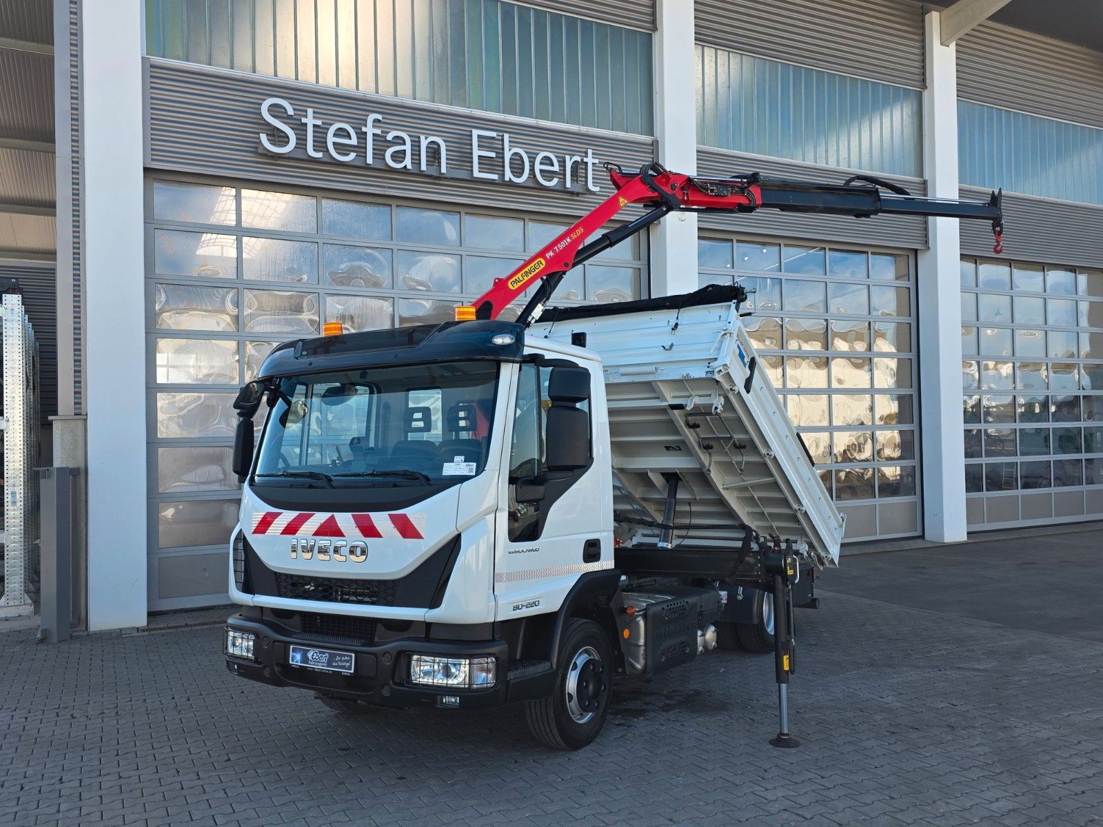 Fahrzeugabbildung Iveco Eurocargo ML80E22/P Palfinger PK 7.501 Funk 2AHK