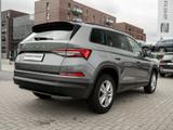 Skoda KODIAQ AMBITION 1.5 TSI DSG Kam. DynLicht KlimaA - Skoda Kodiaq Gebrauchtwagen in Hamburg