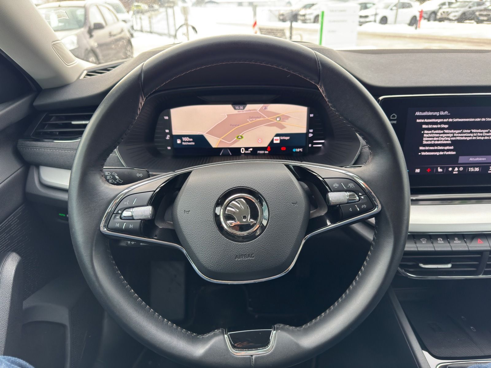 Fahrzeugabbildung SKODA Octavia Combi 2.0 TDI 6-Gang*LED*Head-Up*NAVI*Si