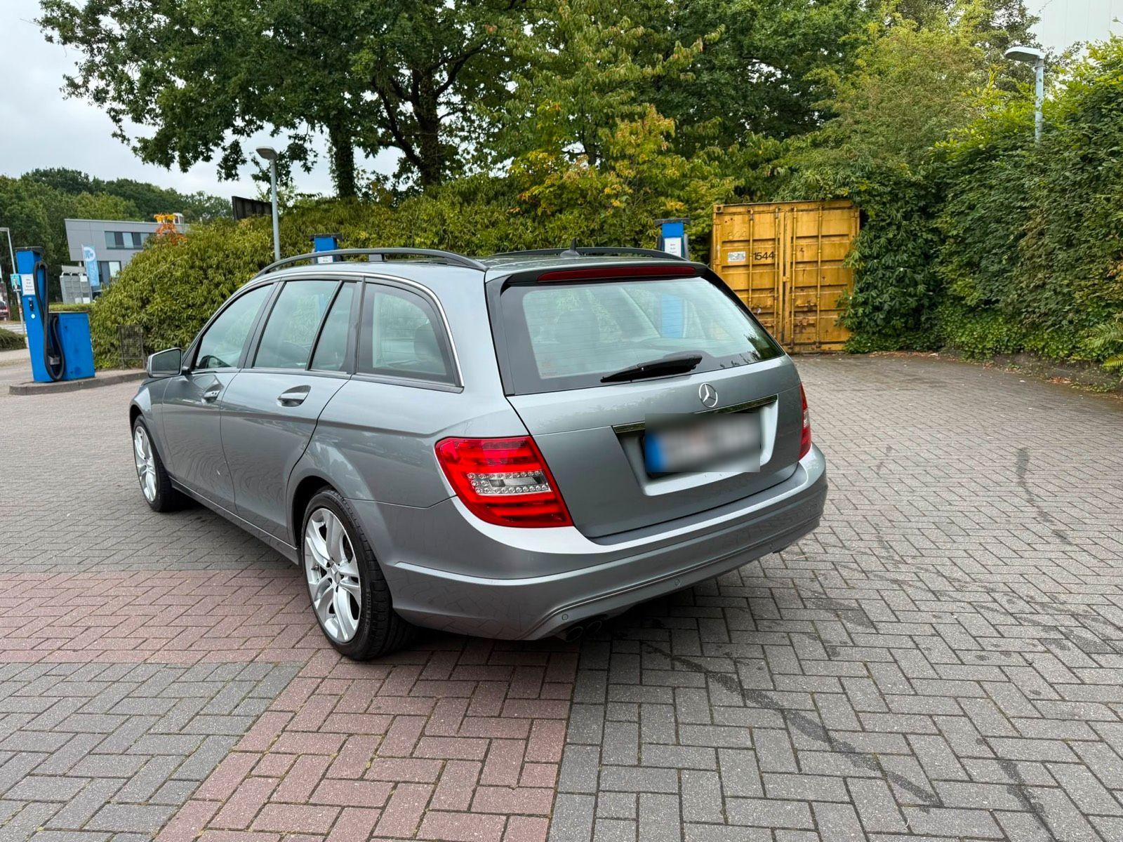 Mercedes-Benz C220 2013 — photo 6