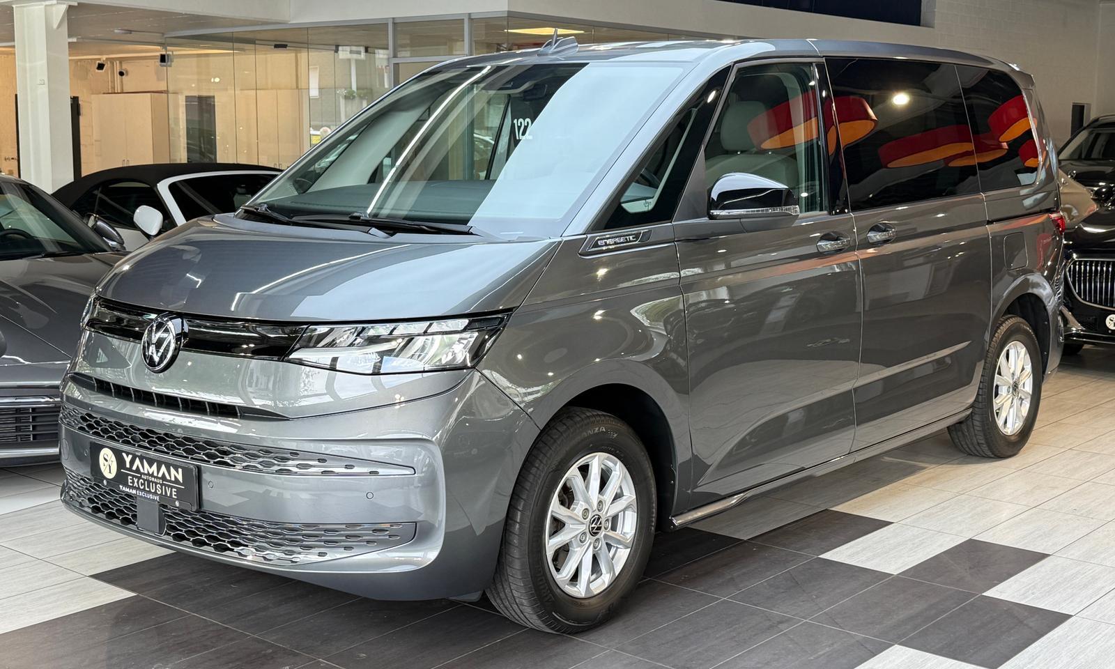 Volkswagen T7 Multivan  1.5 16V TSI DSG Kamera 7-Sitzer