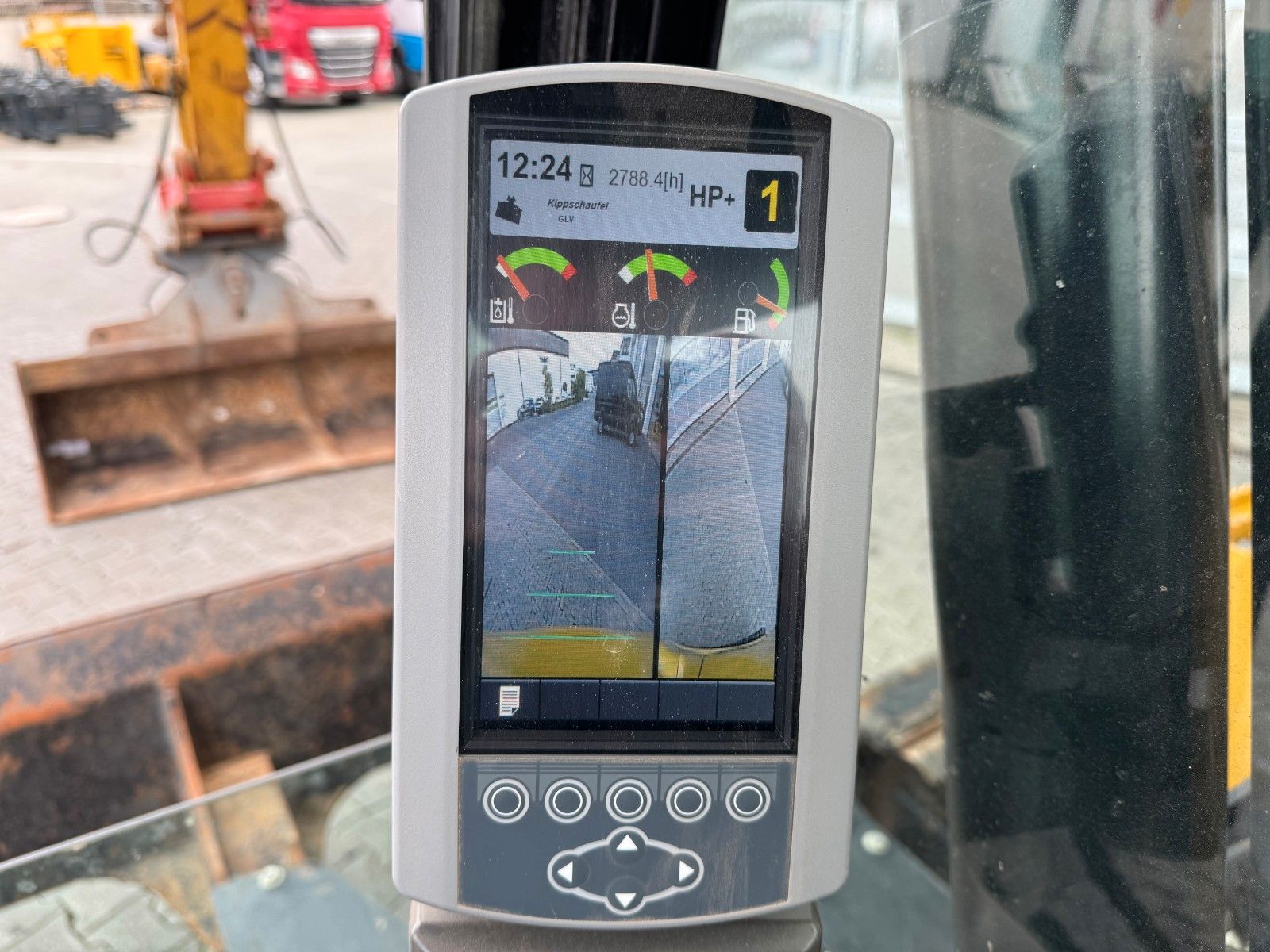 Fahrzeugabbildung CAT 311 FLRR / 2017 / 2.788h / TL  / hydr. GR