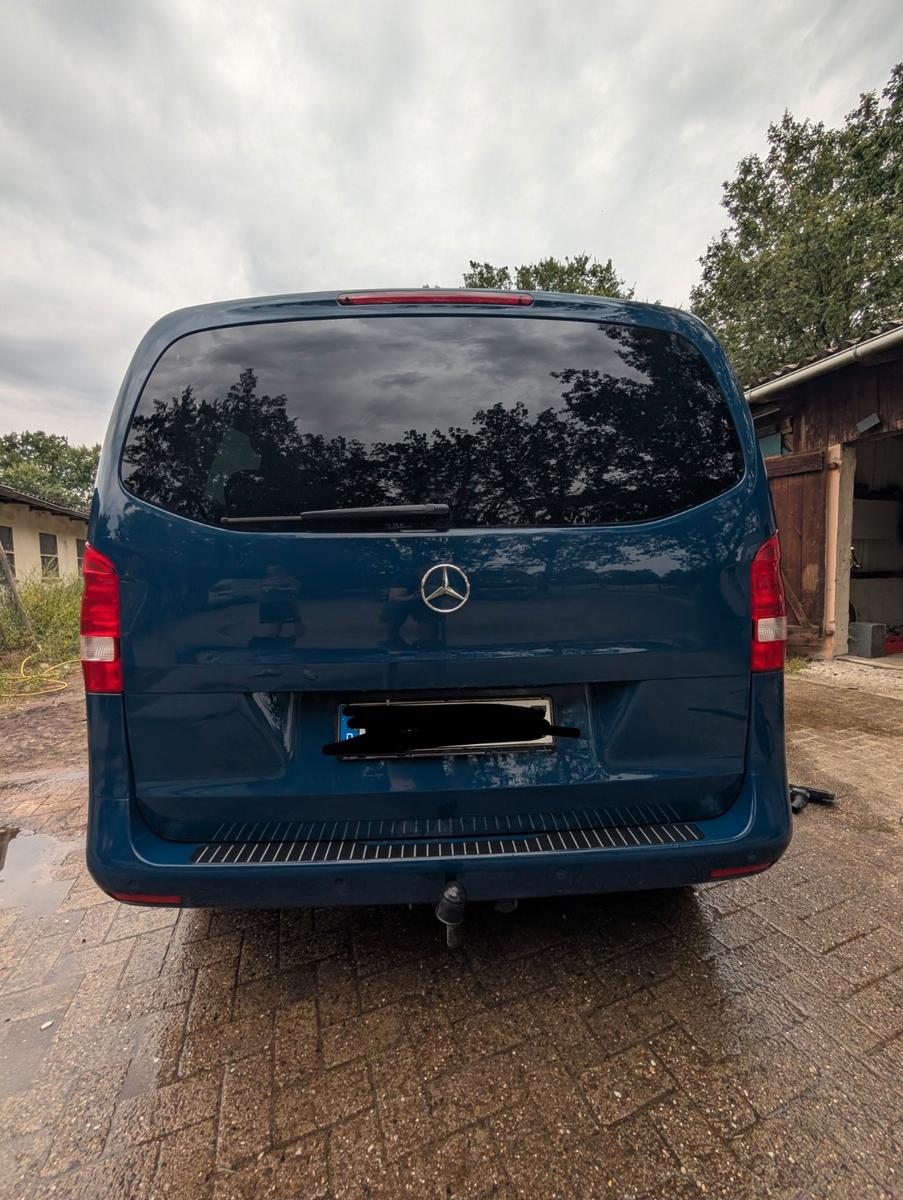 Mercedes-Benz Vito Tourer 114 CDI 4MATIC | 8 Sitze ei