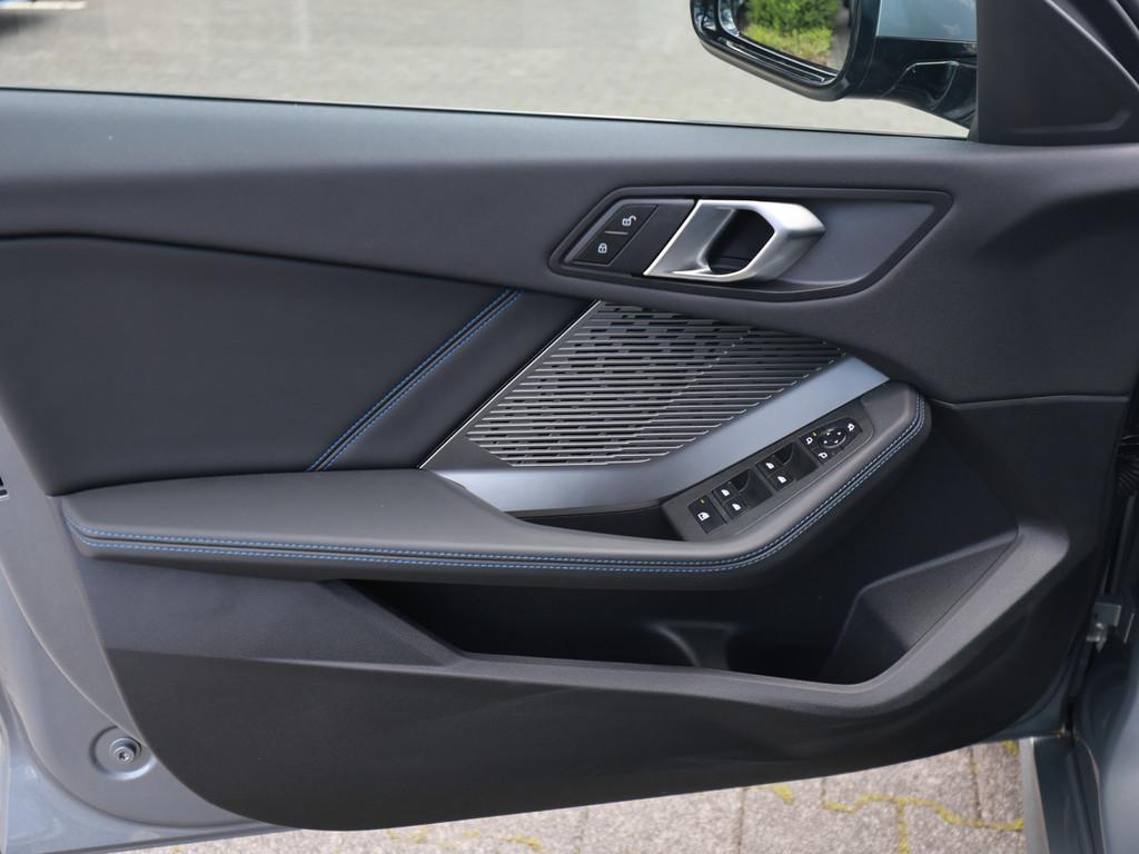 BMW 1 Series M-Sport PANO LED ACC NAVI KAMERA SHZ PDC, миниатюра 25