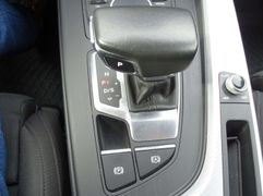 Fahrzeugabbildung Audi A4 35 TDI sport S LINE